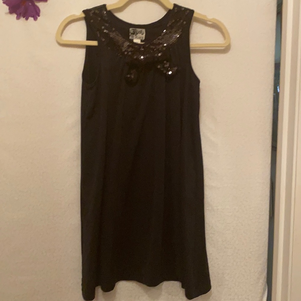Girls sparkly holiday dress
